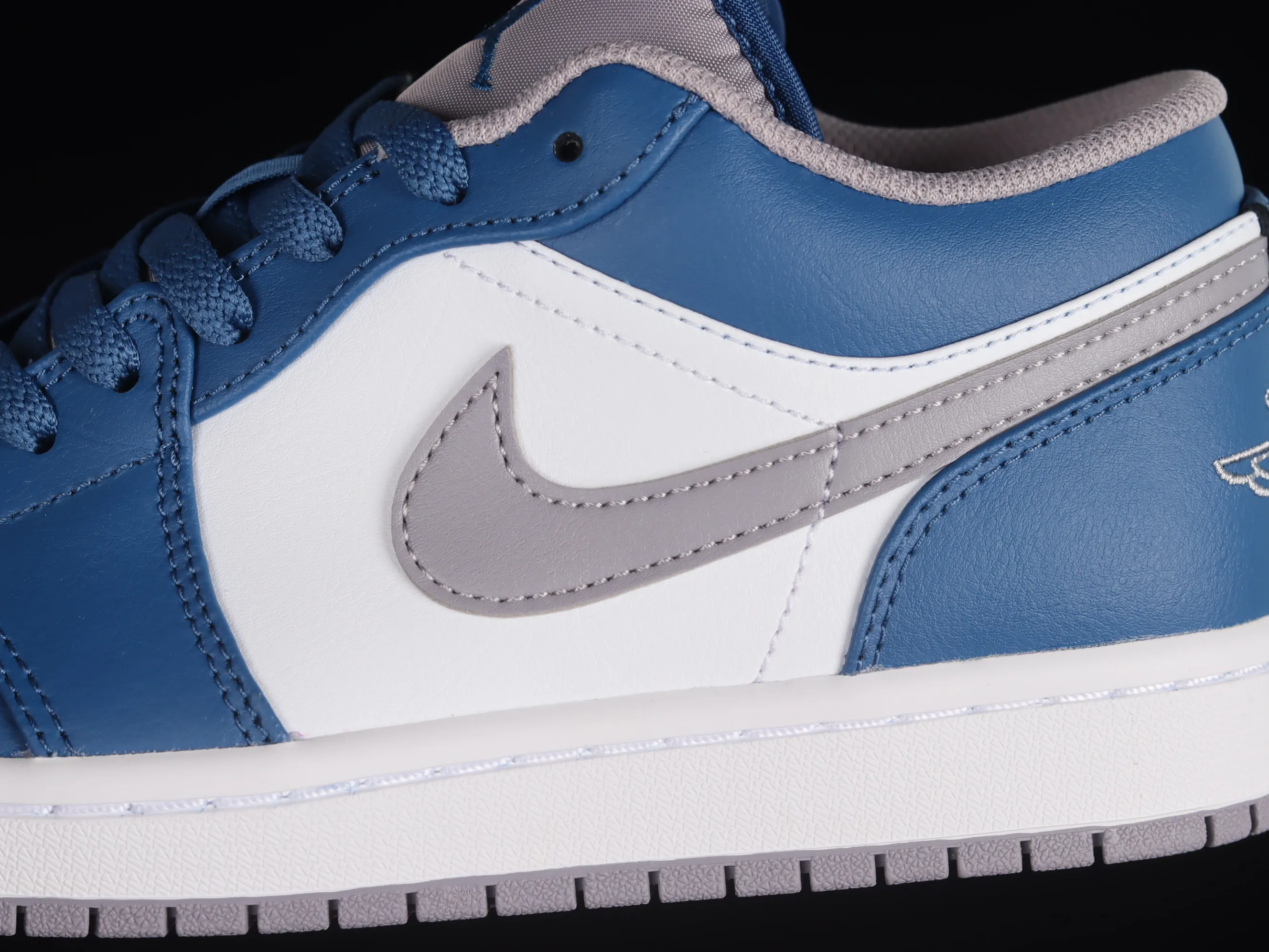 All categories Air Jordan Jordan series basketball shoes Air Jordan 1 Low G version pure original Air Jordan 1 Low "French Blue" AJ1 Joe 1 white blue cultural low-top casual sneakers 553558-412